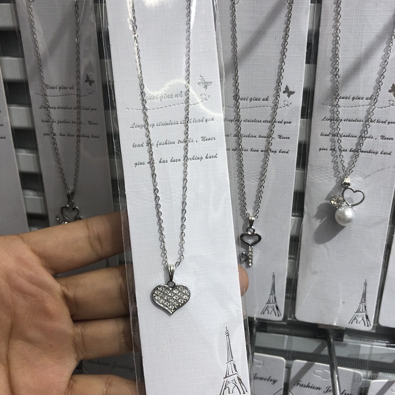 Dây chuyền vòng cổ