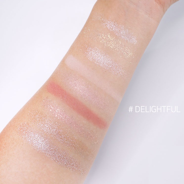 Bảng phấn mắt 3CE màu sắc long lanh thời thượng