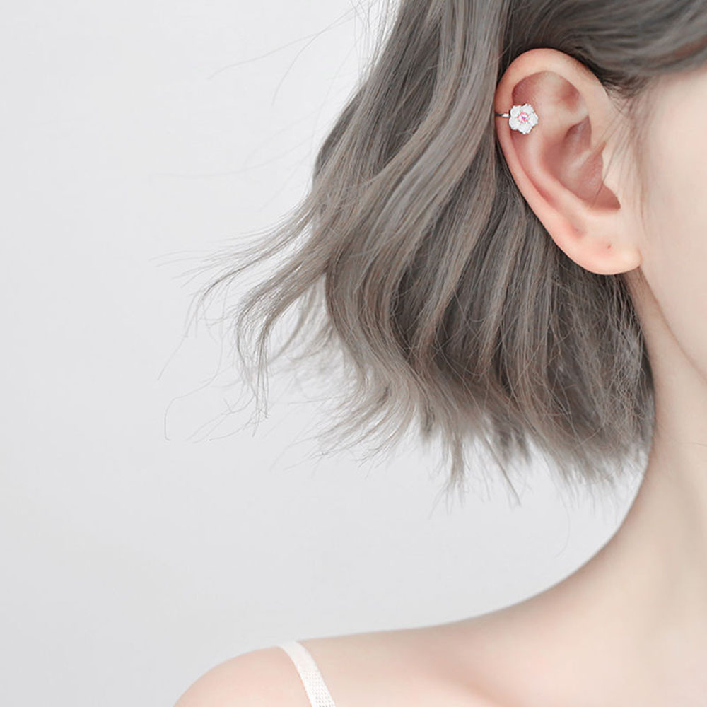 Bông Tai Hình Hoa Anh Đào Đính Đá Xinh Xắn Cho Nữ