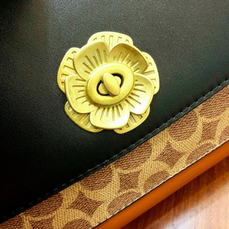 Túi xách Coach Fullbox, logo mã check size 25cm