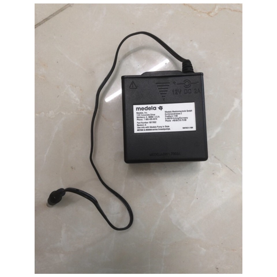 Hộp lắp pin dự phòng máy hút sữa medela
