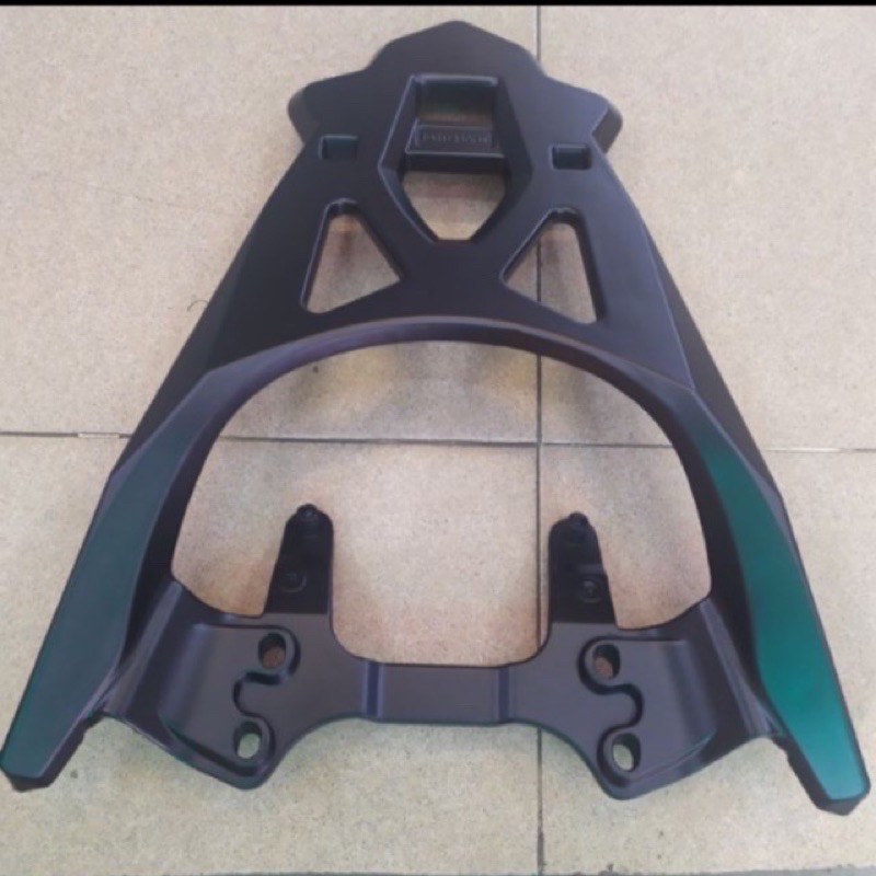 Cảng nhôm Winner X màu đen