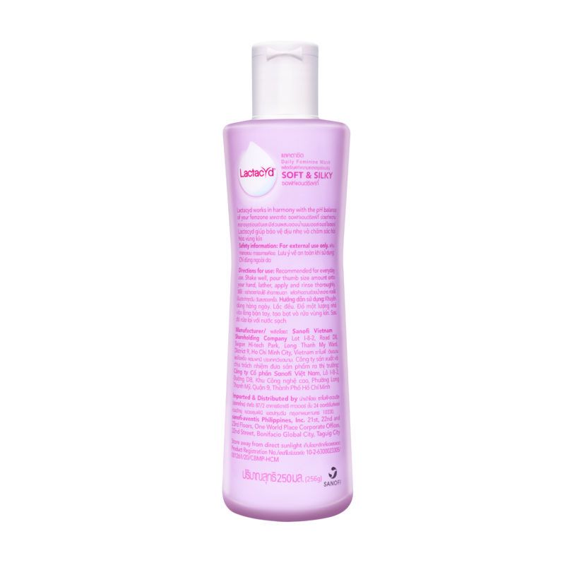 Dung dịch vệ sinh nữ Lactacyd soft &amp; silky (250ml)