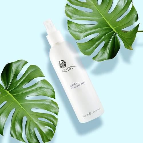 Xịt Khoáng Dưỡng Ẩm Nuskin NaPCA Moisture Mist Chống Lão Hóa