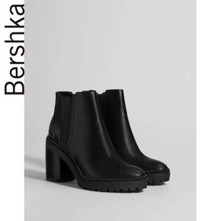 Boots Bershka