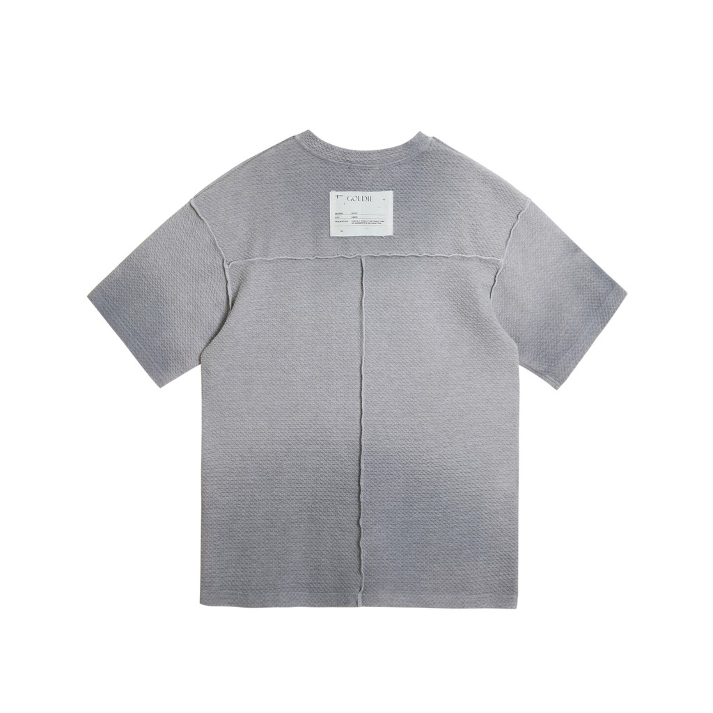 Áo thun xốp 'GOLDIE EMBOSSED OVERSIZED' 100% cotton nhuộm xám | BigBuy360 - bigbuy360.vn