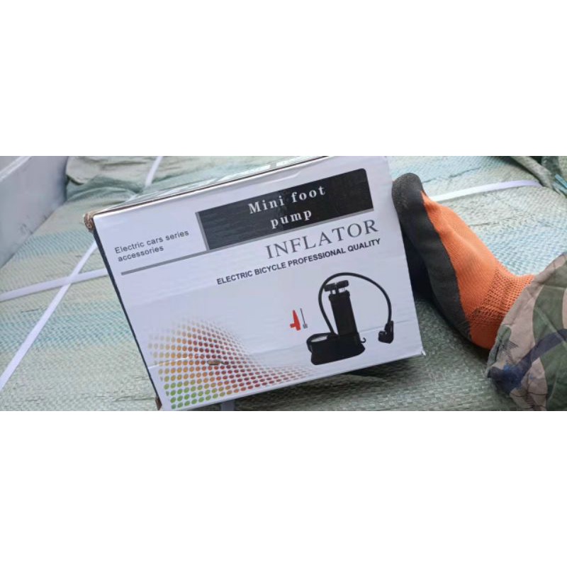 Bơm hơi đạp chân đa năng mini tiện dụng trong gia đình