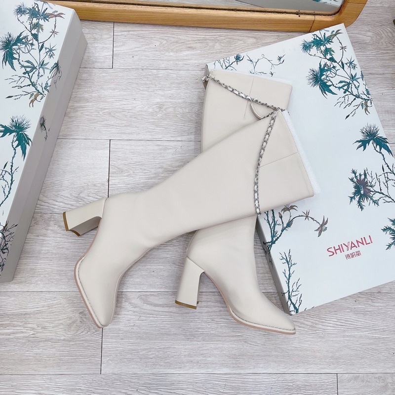 Bốt nữ boots đùi chất da mịn lì mềm xịn dây xích gót vuông trụ cao 9p fullbox có hộp xịn
