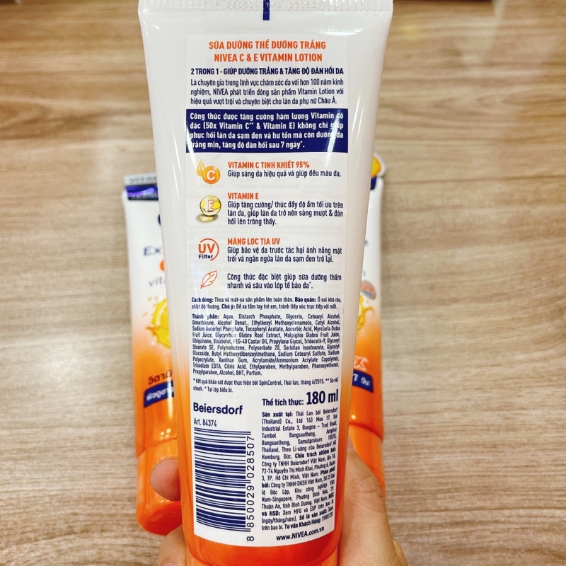 (70ml/ 180ml) Sữa dưỡng thể dưỡng trắng Nivea Extra White Vitamin Lotion