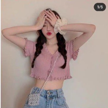 croptop cài cúc