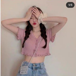 Croptop cài cúc