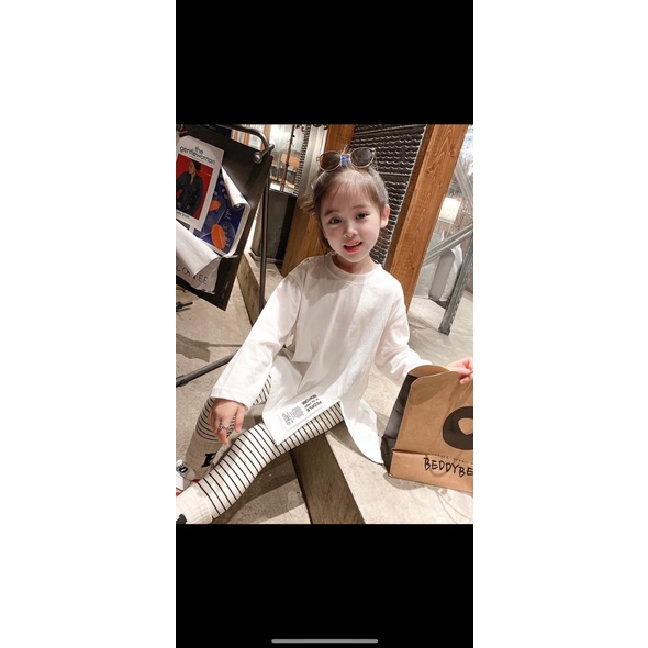 Bộ thu đông bé gái, set áo dáng thụng dài xẻ tà phối quần legging kẻ cá tính cho bé