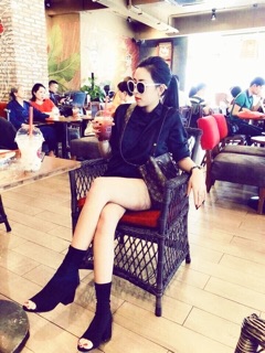 Giày da lộn hở mũi