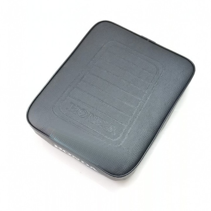 Yên sau xe gắn CD đen
