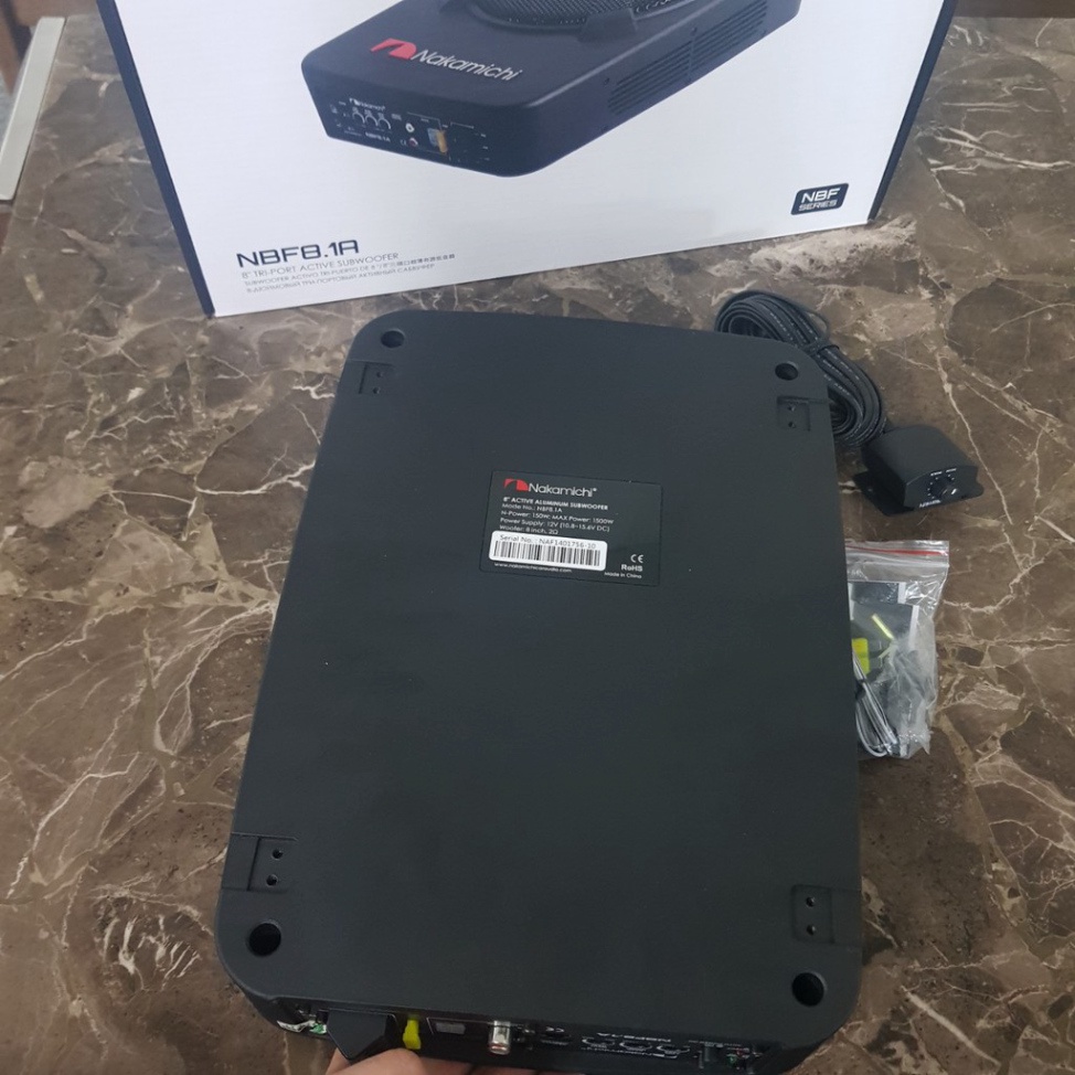 Bộ Loa SUB siêu trầm đặt gầm ghế xe ô tô. thương hiệu Nhật Bản NAKAMICHI - NBF8.1A