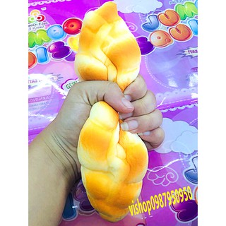đồ chơi squishy bánh mỳ xoắn 20cm
