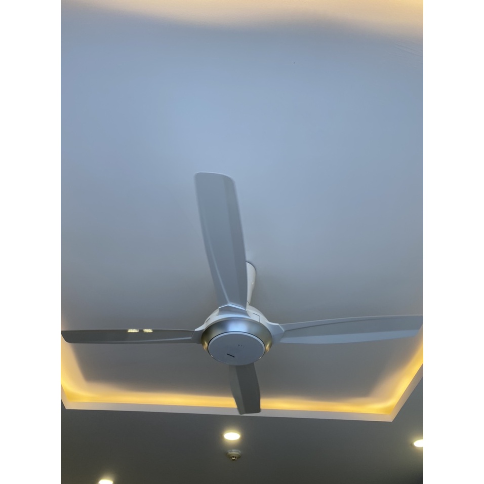 QUẠT TRẦN PANASONIC 4 cánh F- 56XPG màu trắng (220V)