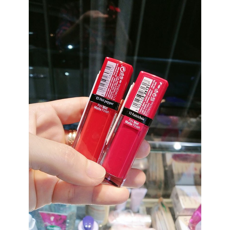 Son lì dạng nước Rouge Edition Velvet của Bourjois Paris - số 13 và 03