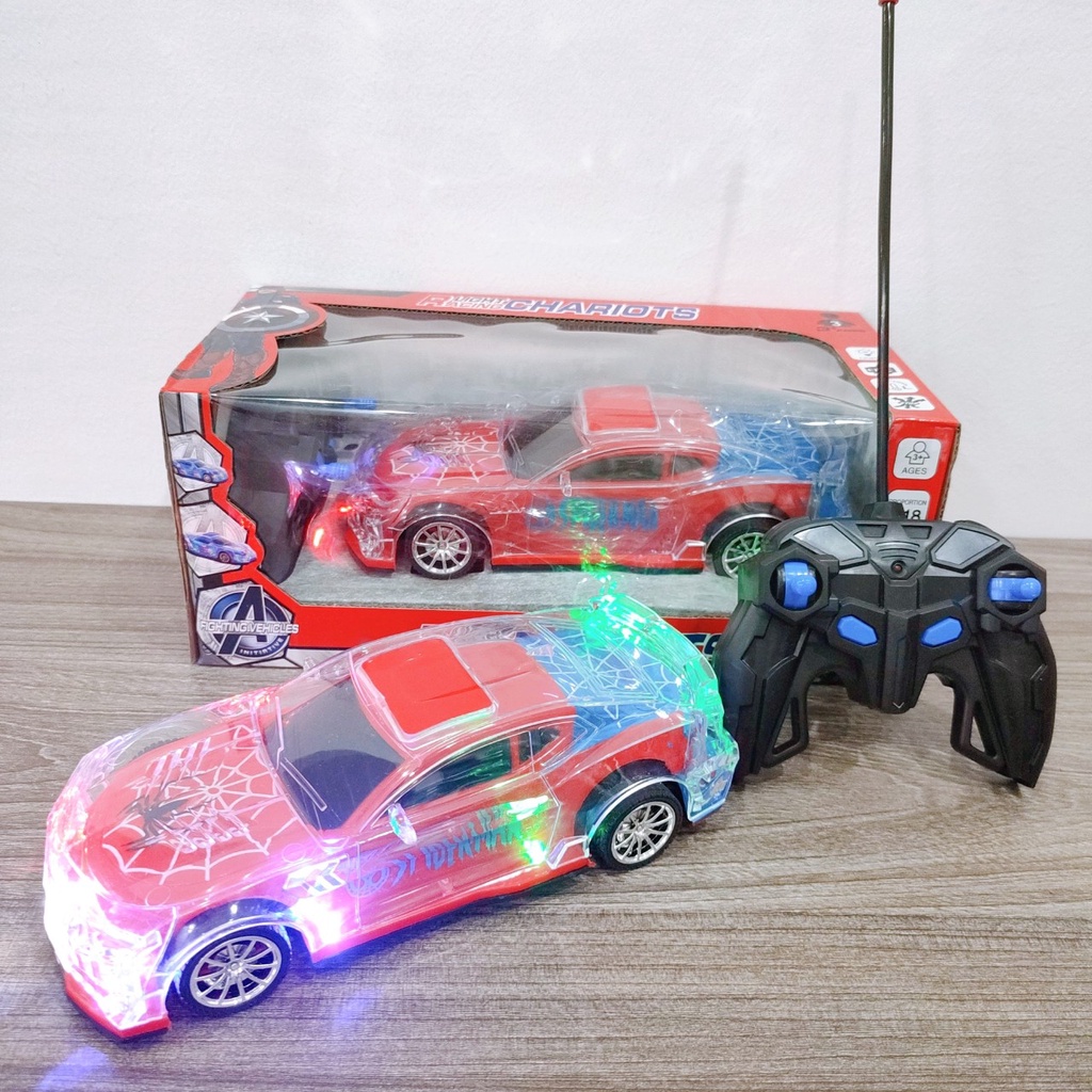 Đồ chơi xe ô tô điều khiển từ xa 4 chiều cho bé có đèn led mẫu người nhện Spiderman