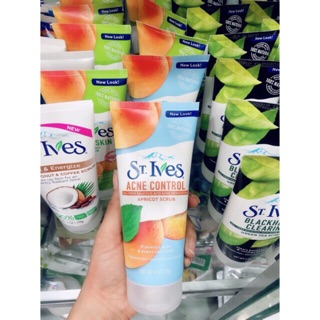 sữa rửa mặt ngăn ngừa mụn  ST.IVES Chiết xuất trái mơ 170g