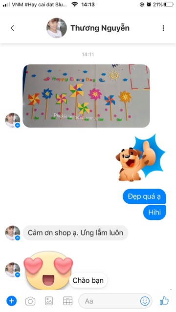 Tranh dán tường mica dán nổi đồi chong chóng trang trí phòng học, trường mầm non, khu vui chơi