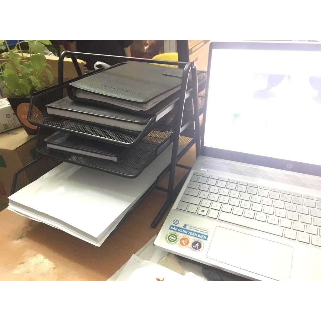 Khay để tài liệu 3 tầng bằng thép lưới cao cấp