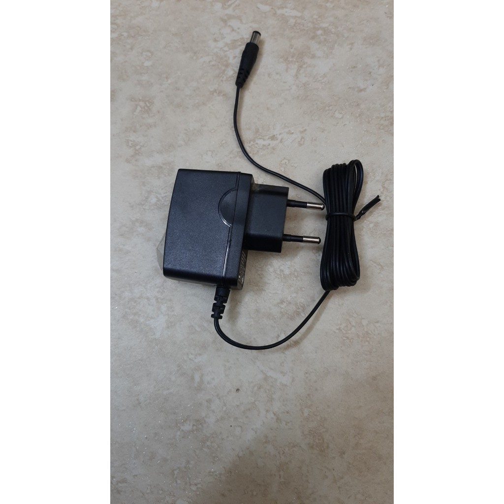Nguồn sạc adapter 9V 0.6A