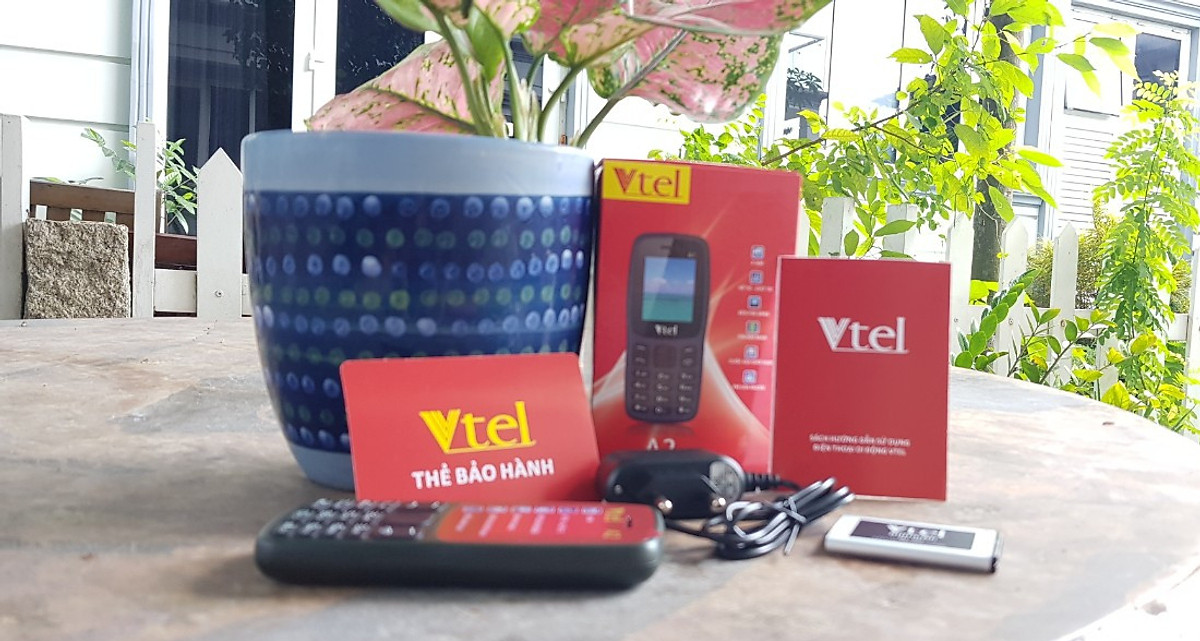 Điện thoại di động GSM Vtel A2 (Màu Vàng) – Hàng chính hãng CHINH HANG