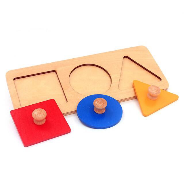 Giáo cụ Montessori 0-3 tuổi - Ghép hình 3 mẫu hình học cơ bản