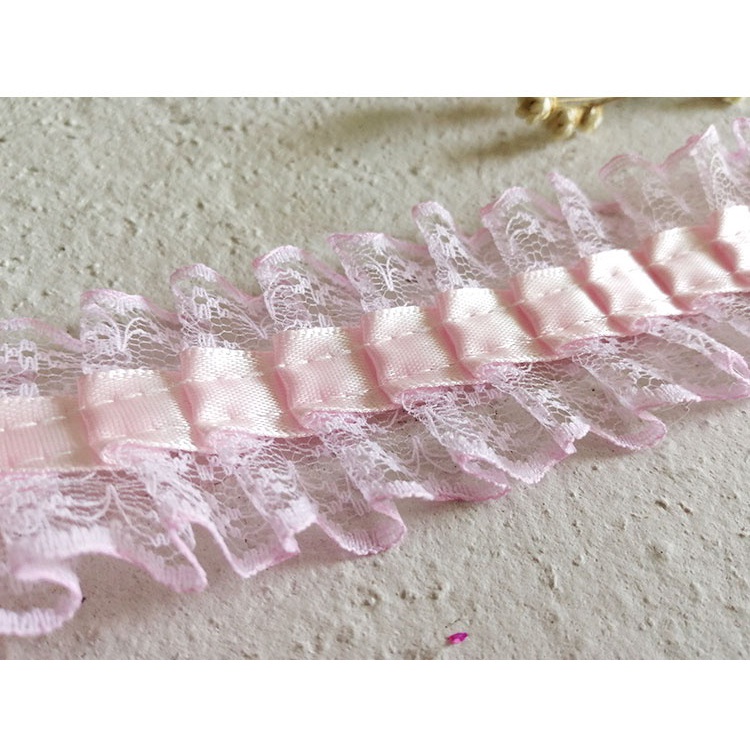 Dây ruy băng ren xếp ly rộng 4.5cm màu trắng/ đen dùng trang trí quần áo búp bê