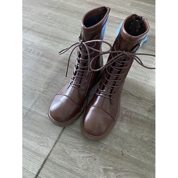 Boots nữ da , boots nữ ulzzang dây phong cách