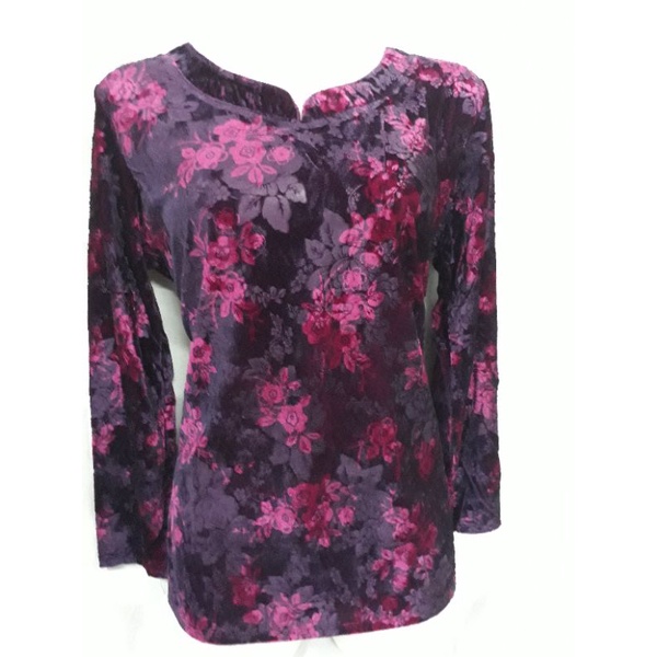 Áo nhung chui cổ tròn bà già