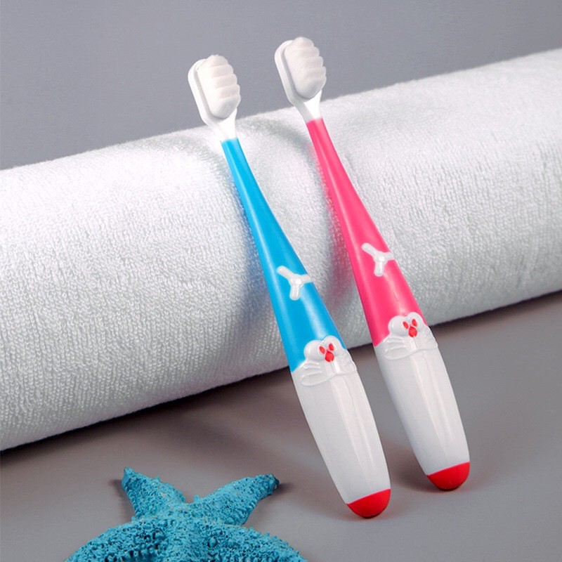 Bàn chải đánh răng cho bé từ 3-12 tuổi hình doremon