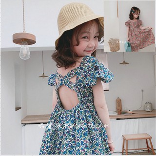 Váy hoa nhí hở lưng