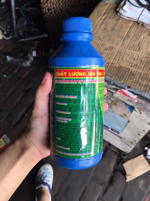 Keo Tự Vá Lốp loại 700Ml Siêu chống đinh