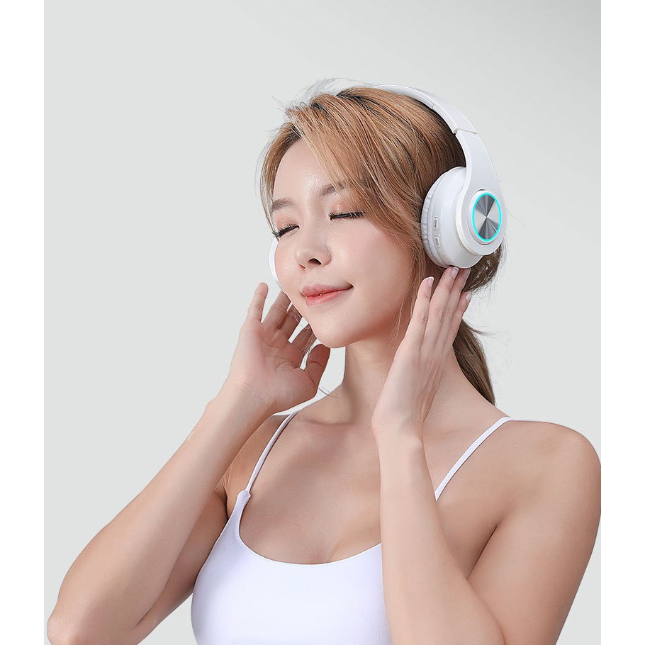 TAI NGHE BLUETOOTH CHỤP TAI CÓ LED BASS CỰC ĐÃ