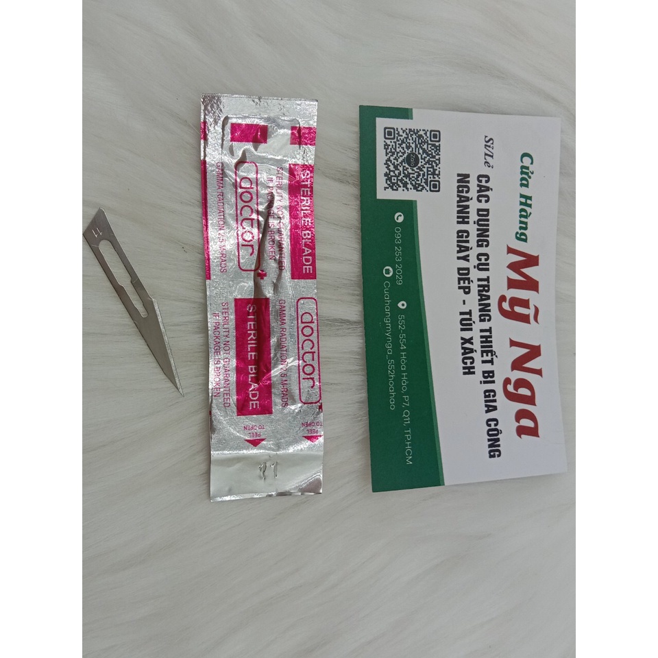 DAO MỔ DOCTOR SỐ 11 dùng trong tiểu phẫu y tế, lễ lấy mụn trong spa thẩm mỹ