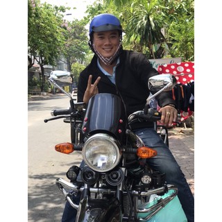 Kính chắn gió M3