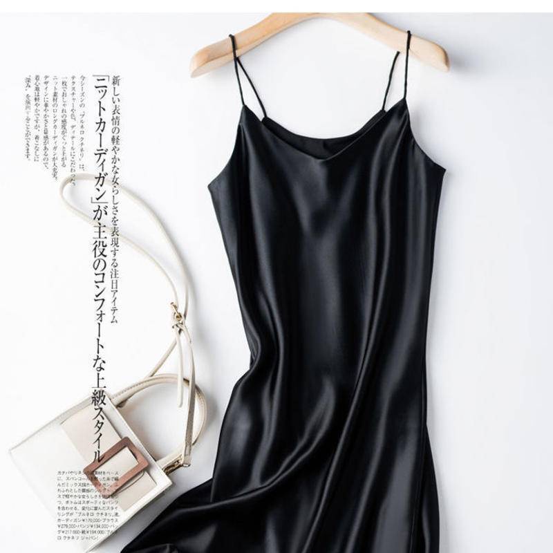 Đầm hai dây không tay dáng ôm hở lưng sành điệu cho nữ