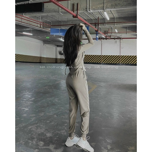 Sét bộ thể thao tăm túi hộp