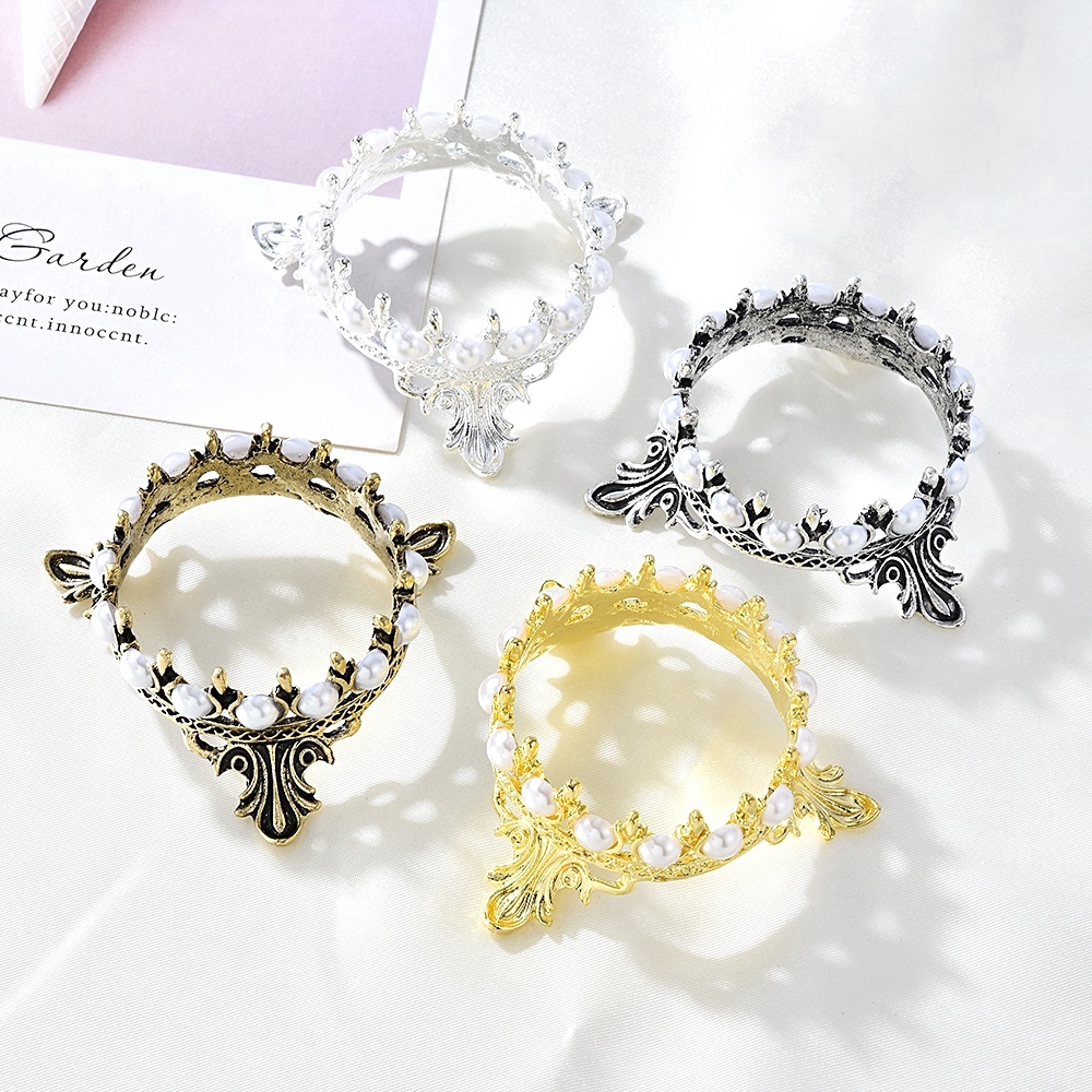 [Hàng mới về] Giá đỡ cọ vẽ móng tay hình vương miện thiết kế sáng tạo