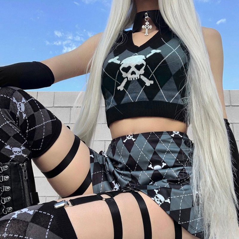 Áo croptop dệt kim không tay họa tiết kẻ sọc đầu lâu phong cách Gothic punk cho nữ