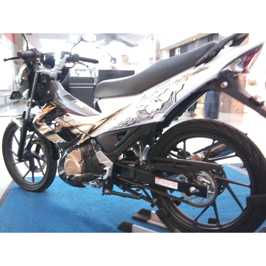 Tem Cô Gái Trắng Đen Đồng - Satria K9, Raider K9 - ZIN ZIN MOTOR