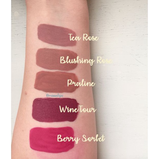 Son kem lỳ siêu  ELF LIQUID MATTE LIPSTICK mịn môi , không trôi , không dính cốc