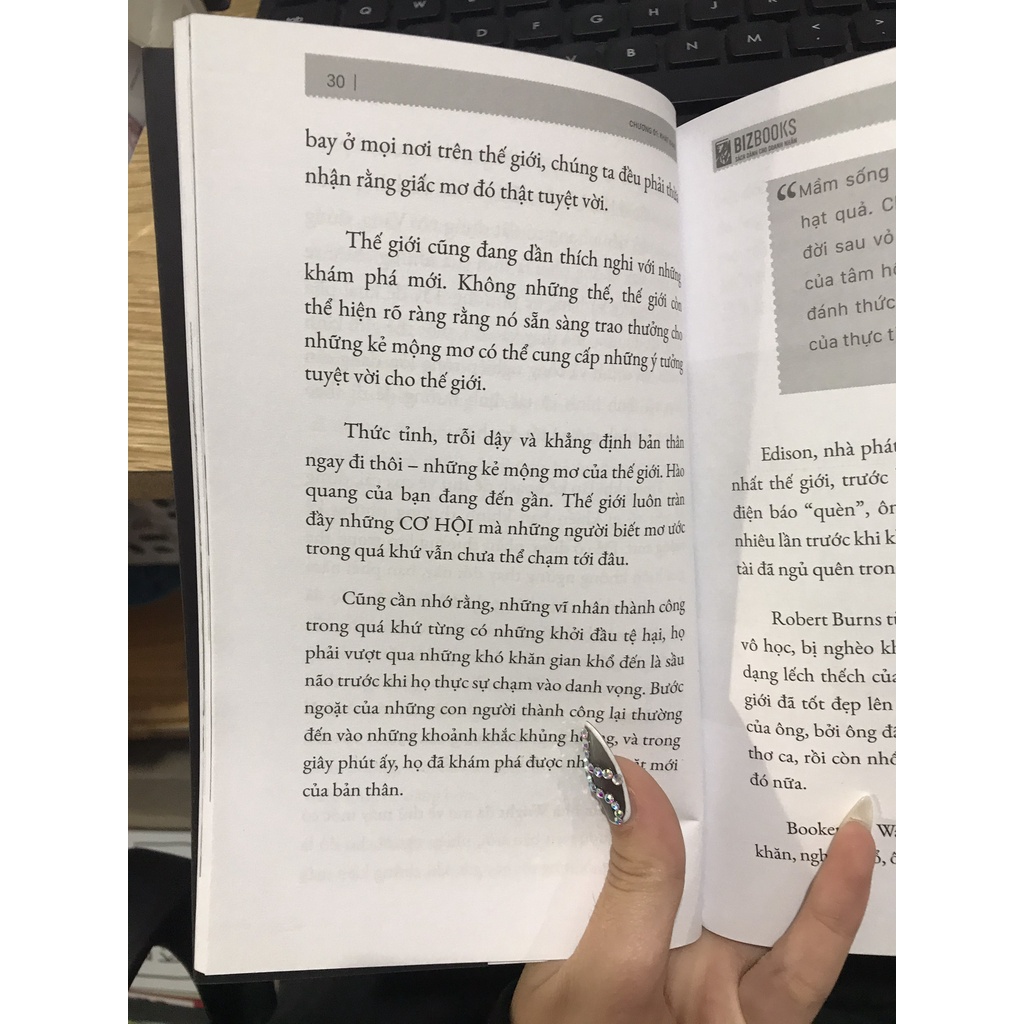 Sách - Think and grow rich - 5 nguyên tắc vàng nghĩ giàu làm giàu - Đánh thức khao khát làm giàu trong bạn ( BizBooks )