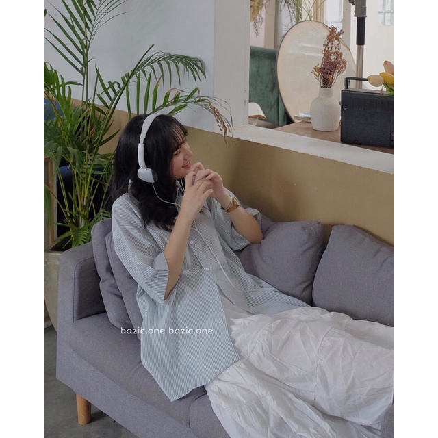 Áo sơ mi cộc tay kẻ sọc chất xốp form rộng oversize [Ảnh thật/sẵn]l