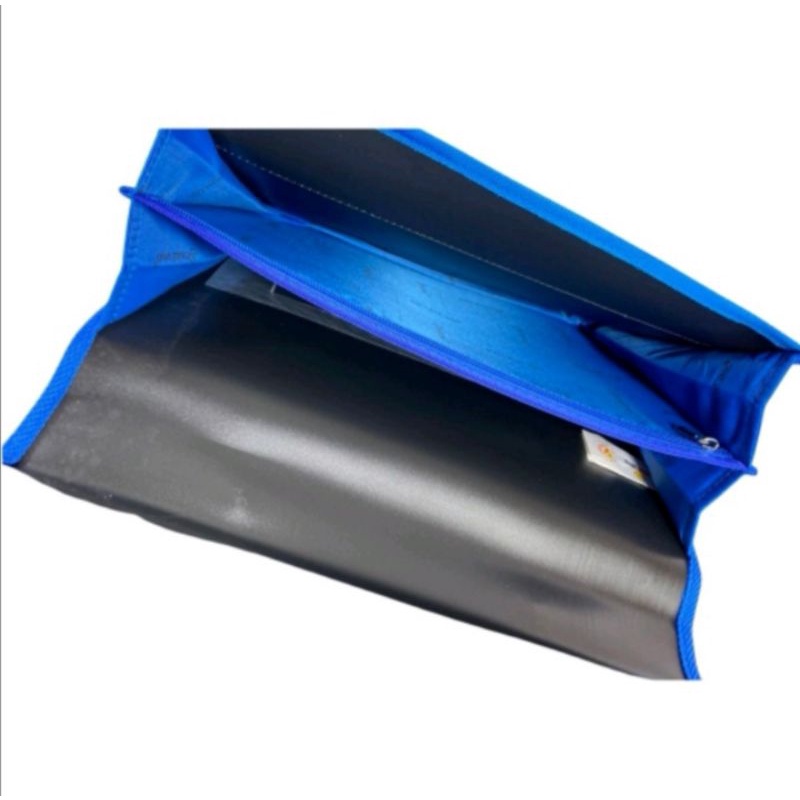 Cặp sách học sinh chống gù