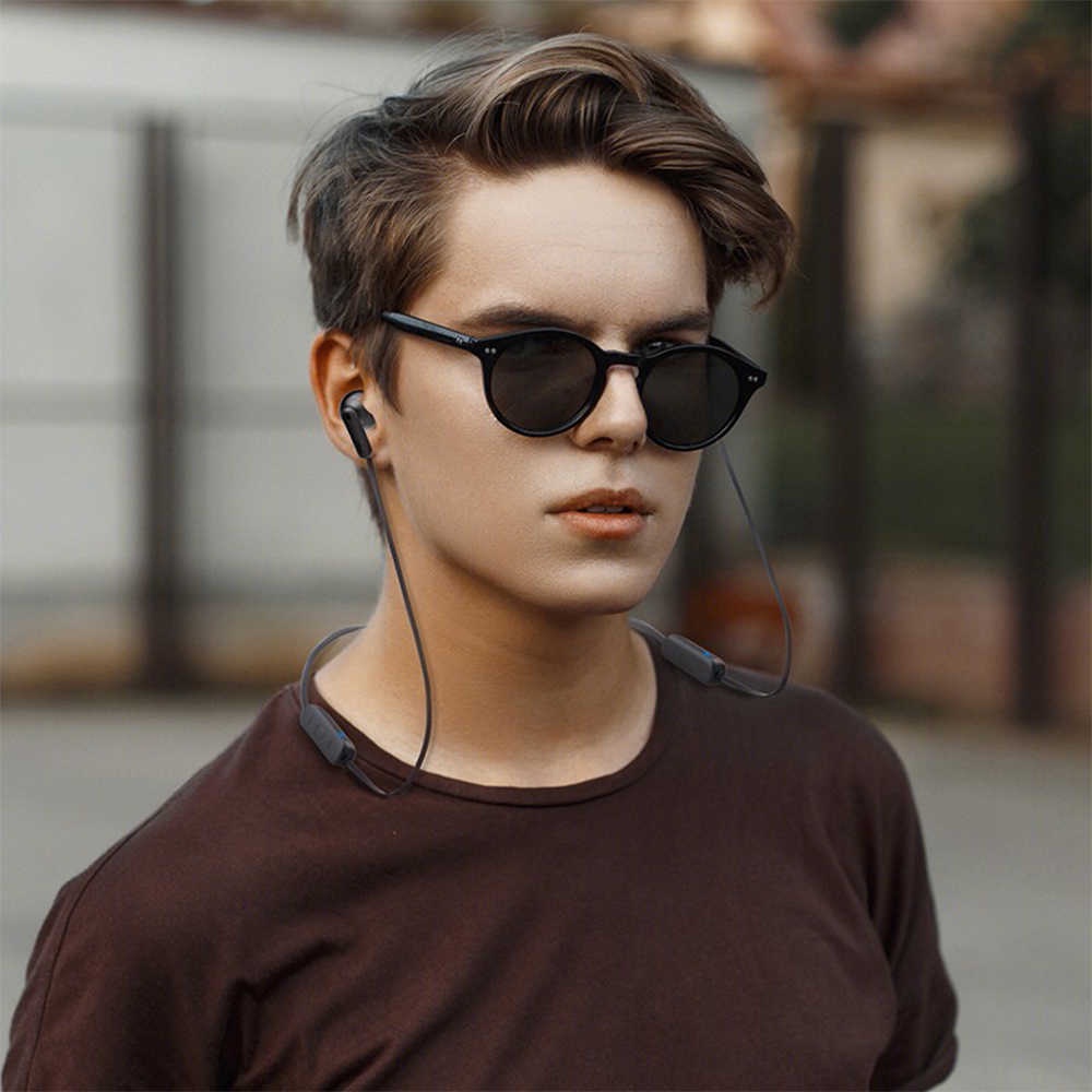 Tai nghe Wireless Earbuds JBL Tune 215BT - Tai nghe thể thao Bluetooth- Chính hãng