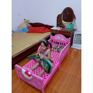 GIƯỜNG NHỰA CHO BÉ YÊU