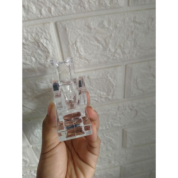 Đế trưng vòng cẩm thạch bảng lớn